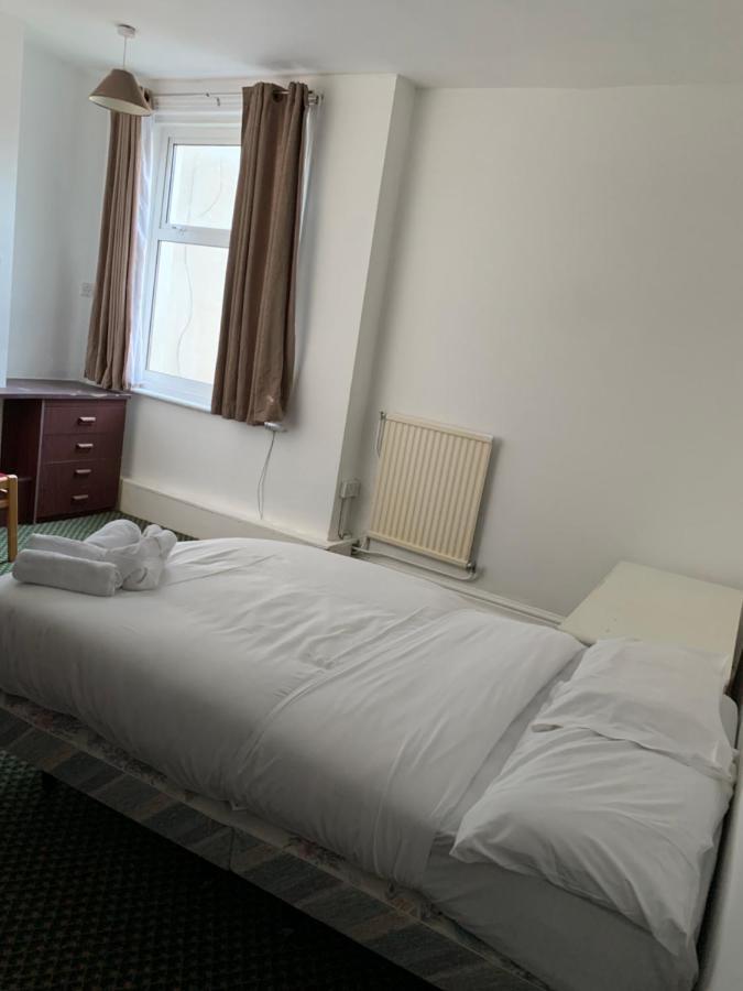 Jini Hotel Blackpool Esterno foto